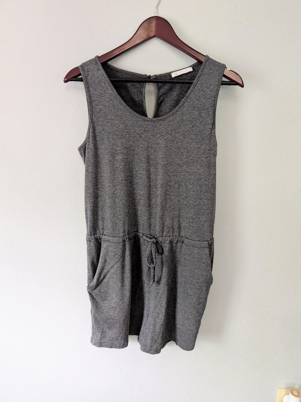 Kirundo Sleeveless Gray Romper With Drawstring Waist Size Medium